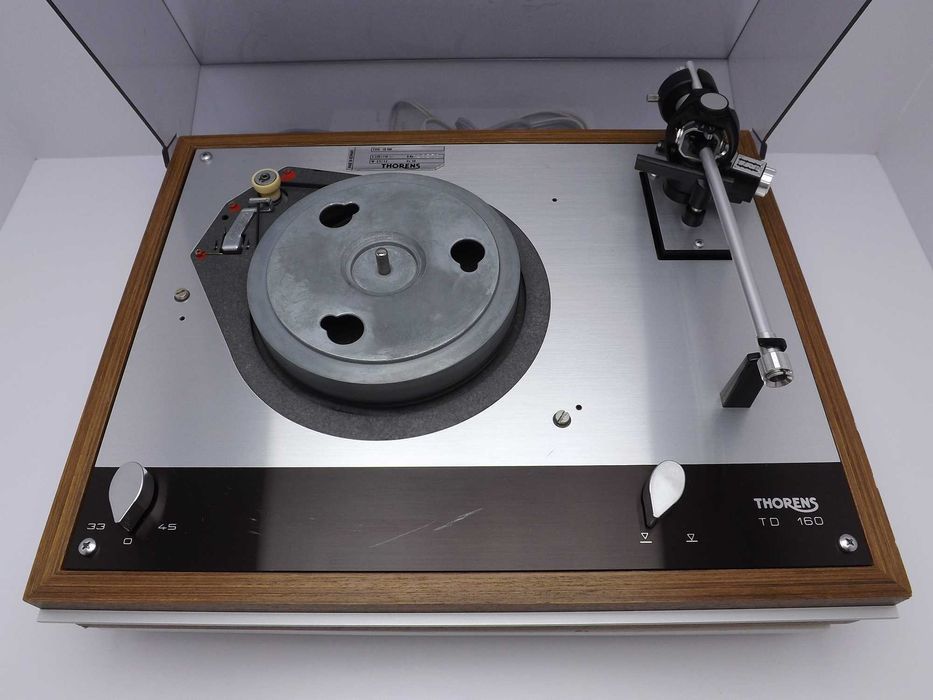 Gramofon Thorens TD 160