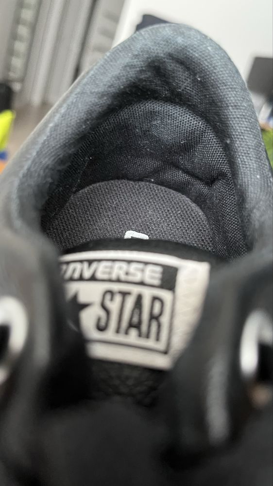 Buty trampki Converse skórzane (roz. 36)