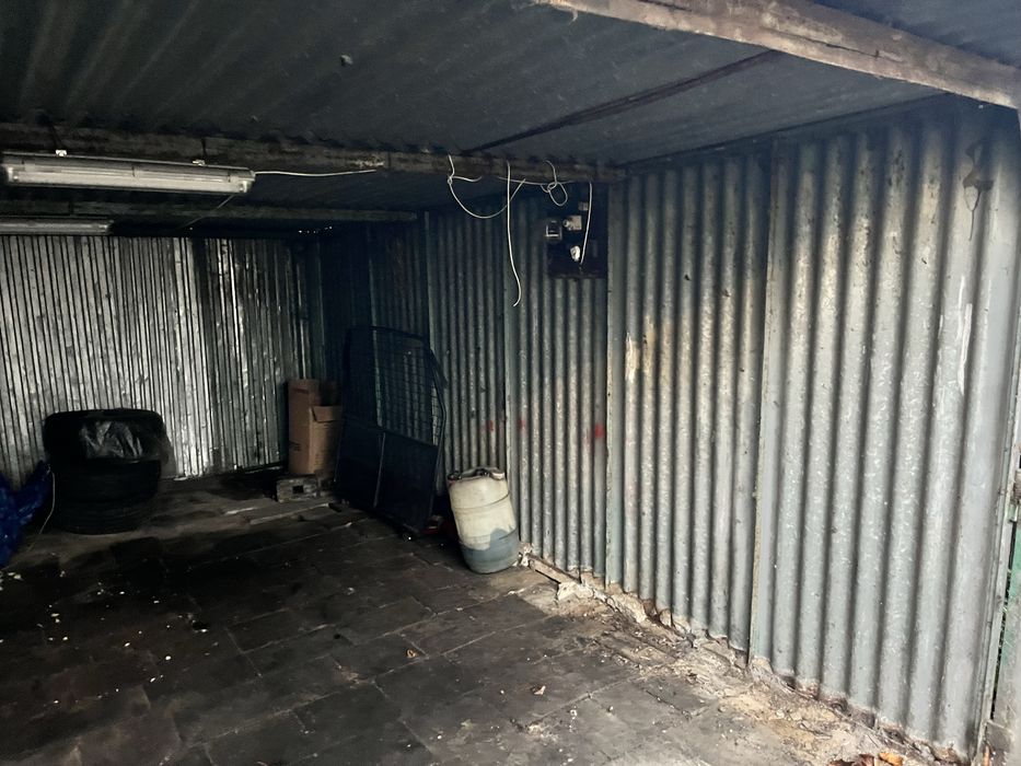 Garaż blaszany ul.Nadodrzańska