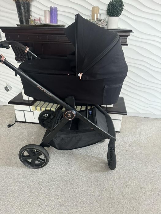 Продам дитячий Возик Каляску в повній комплектації майже нова