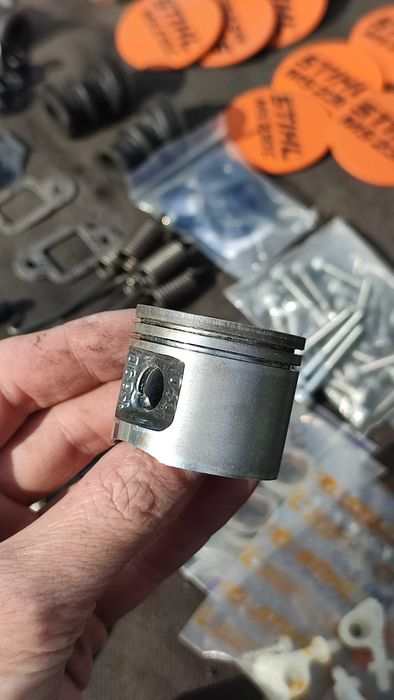 Запчасти Stihl MS230 MS250