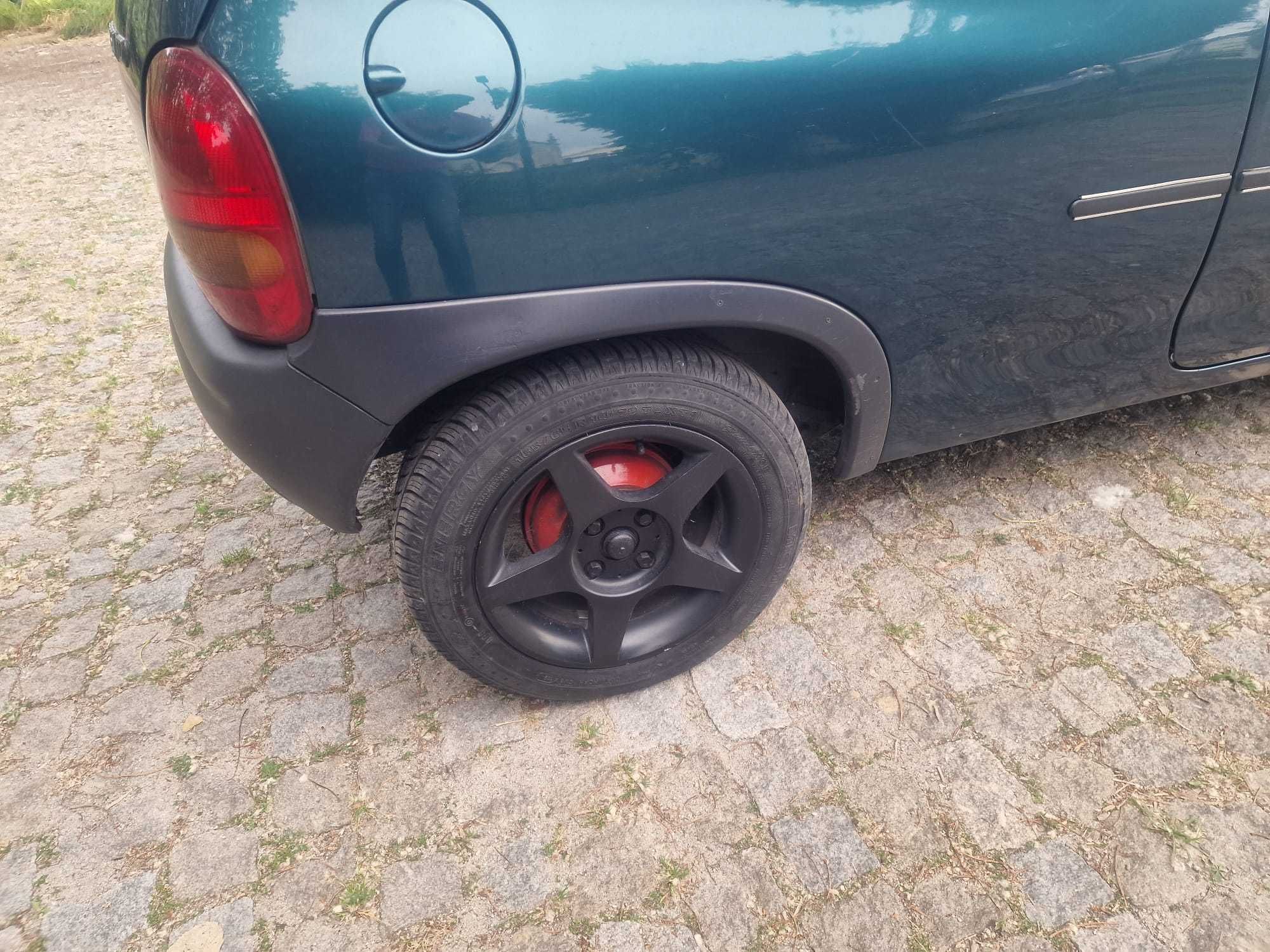Opel Corsa B 1.5TD Gasóleo (3P, 5 lugares)