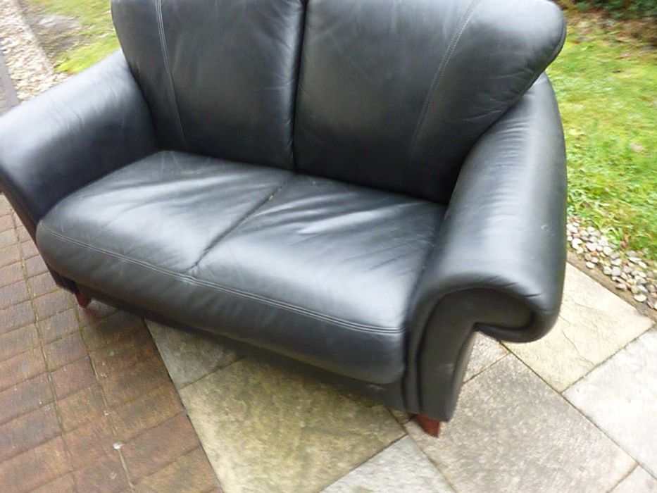 SOFA -skórzana-granatowa