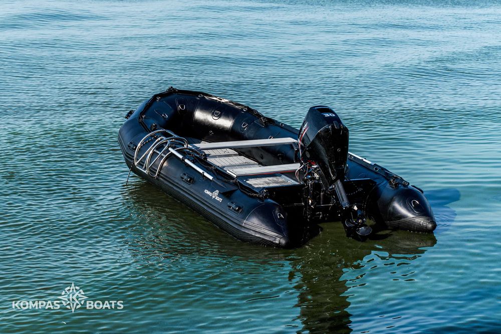 Fabrycznie Nowy Ponton Kompas Boats 460 szary aluminiowa podłoga