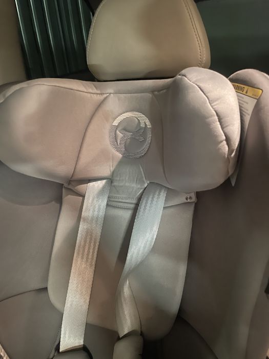 Fotelik Cybex Sirona M2 iSize + baza