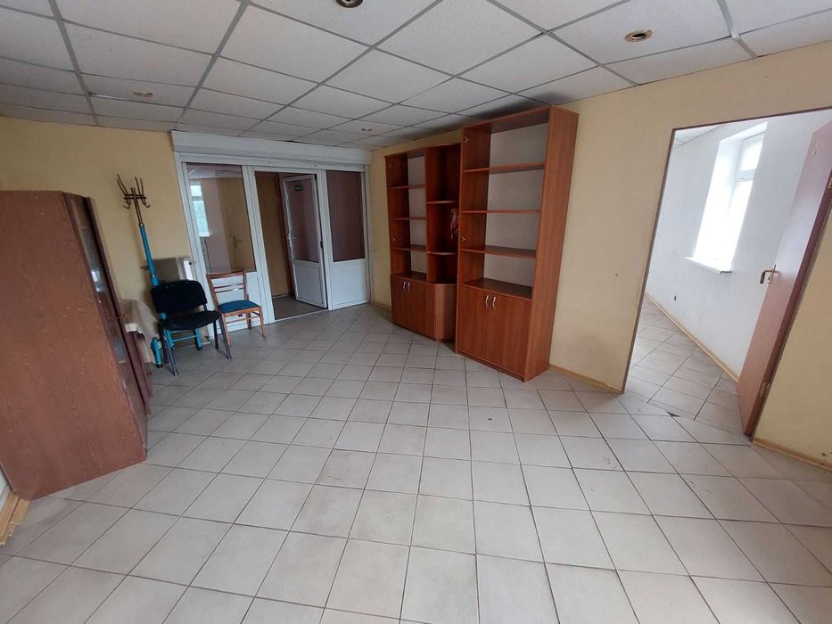 (5)   Здам в оренду офісне приміщення на Замості 6470