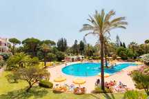 Albufeira - Alfagar T1 vista piscina/jardim