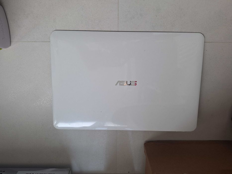 Asus F555L ноутбук кришка рамка матриці точпад петлі