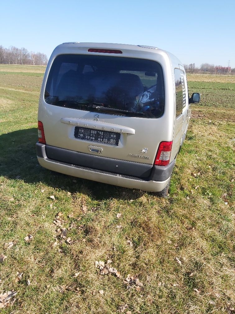 Drzwi klapa bagażnika partner Berlingo części