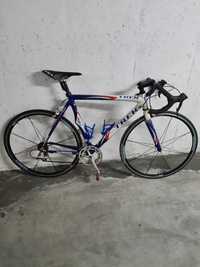 Vendo trek madone em carbono