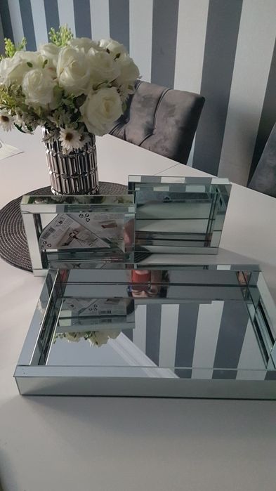 srebrne tace lustrzane