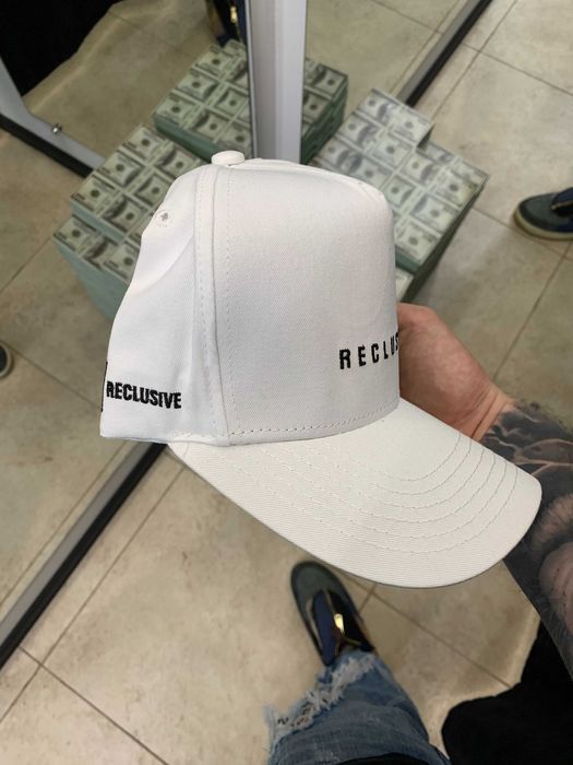 Белая кепка Reclusive кепка с вышивкой кепка gu424