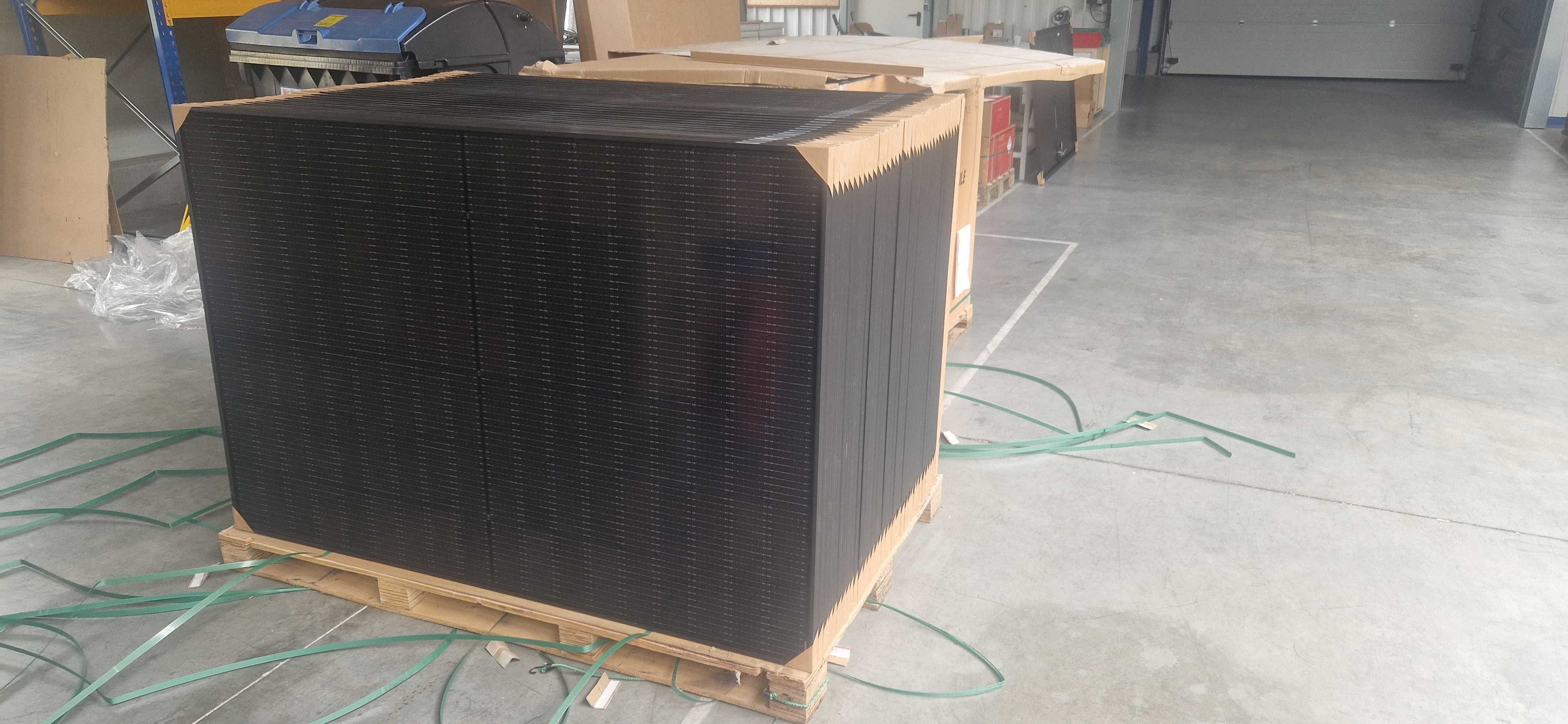 Panele fotowoltaiczne 400W - Fotowoltaika - 199zł brutto sztuka