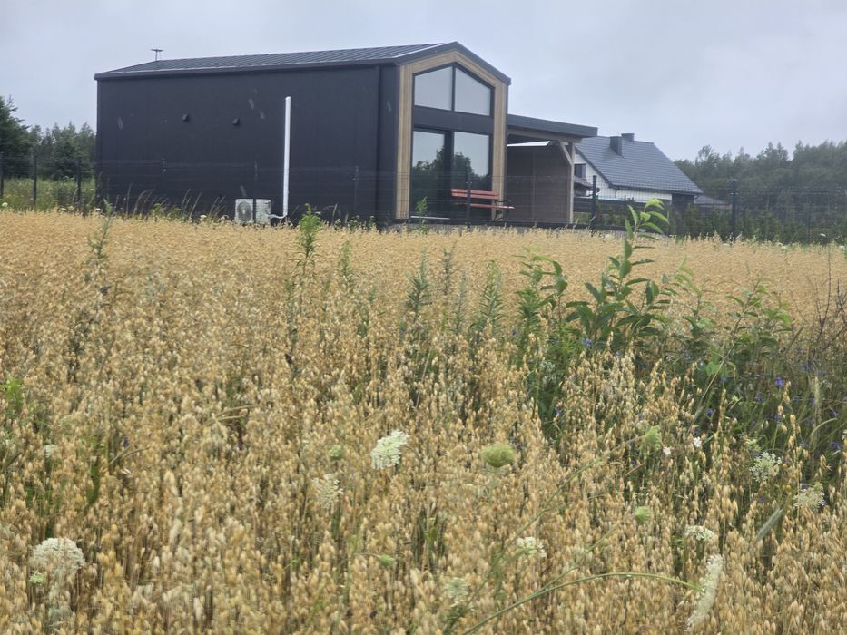 Domek całoroczny 40m2 + antresola 15m2 działka  10ar warunki zabudowy