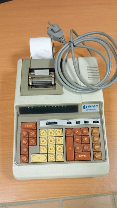 2 Calculadoras marca  BMC / KOVAC
