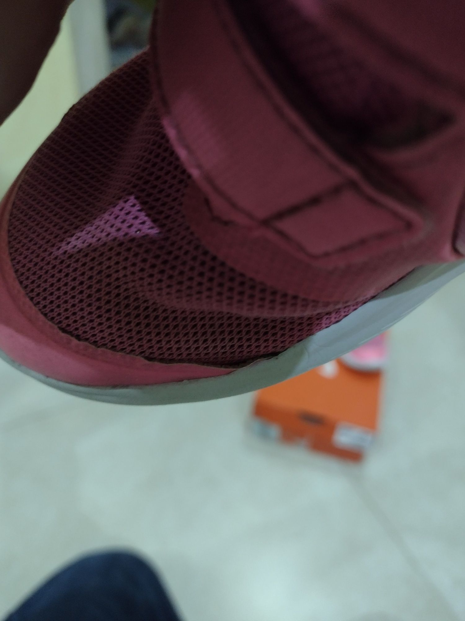 Adidasy Nike dziewczęce 26