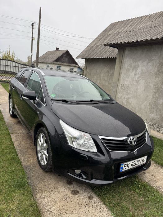 Продам Toyota Avensis