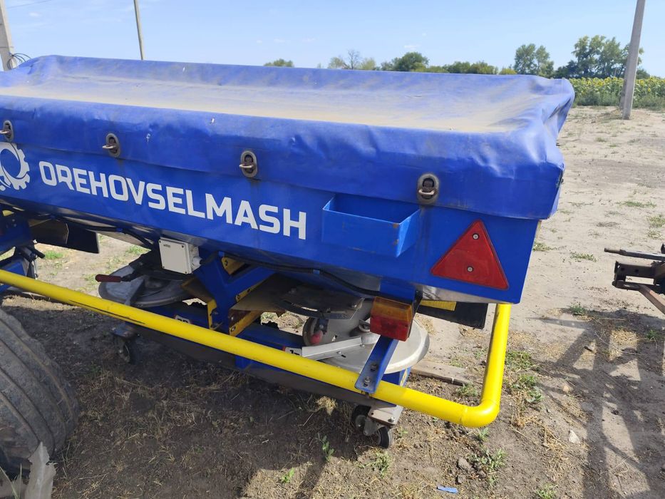 Продам розкидач РМД-1000