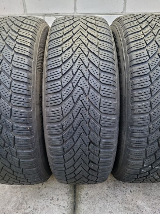 Резина, шины, колеса - 195/65 R15. Continental зимняя.