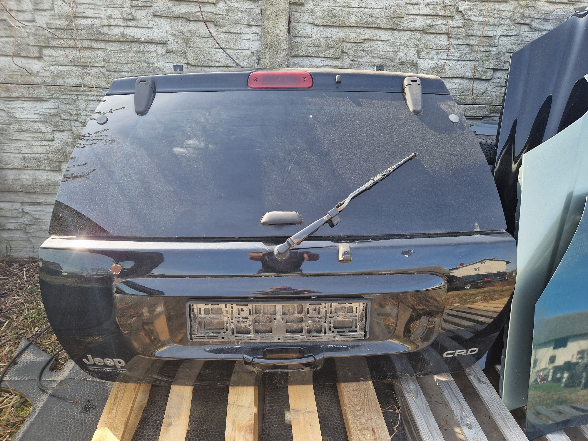 Klapa bagażnika jeep Grand Cherokee wj  99-03r