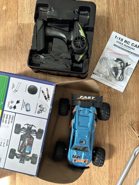 Машина на дистанційному керуванні