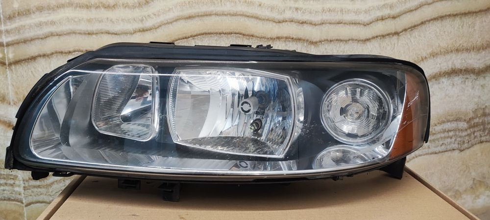 Faróis Volvo S60 2007