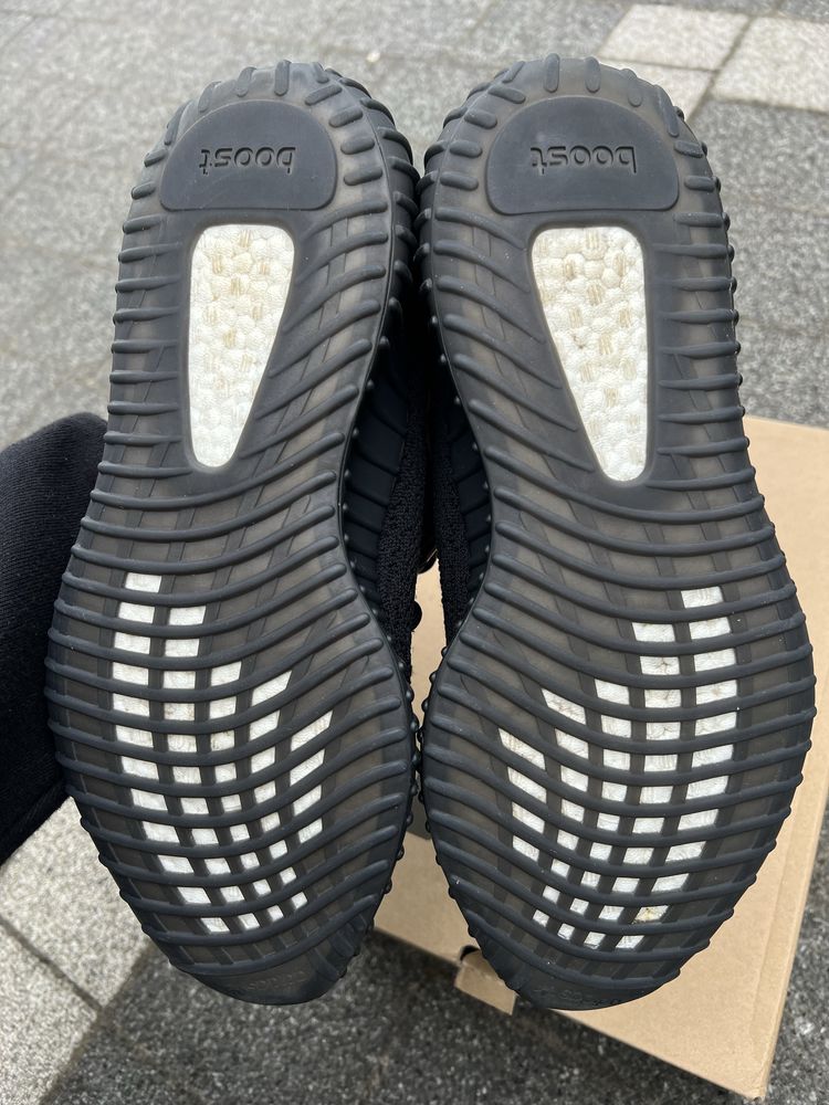 Adidas Yeezy Boost 350 V2 Bred sneakersy niskie czarne kanye 44