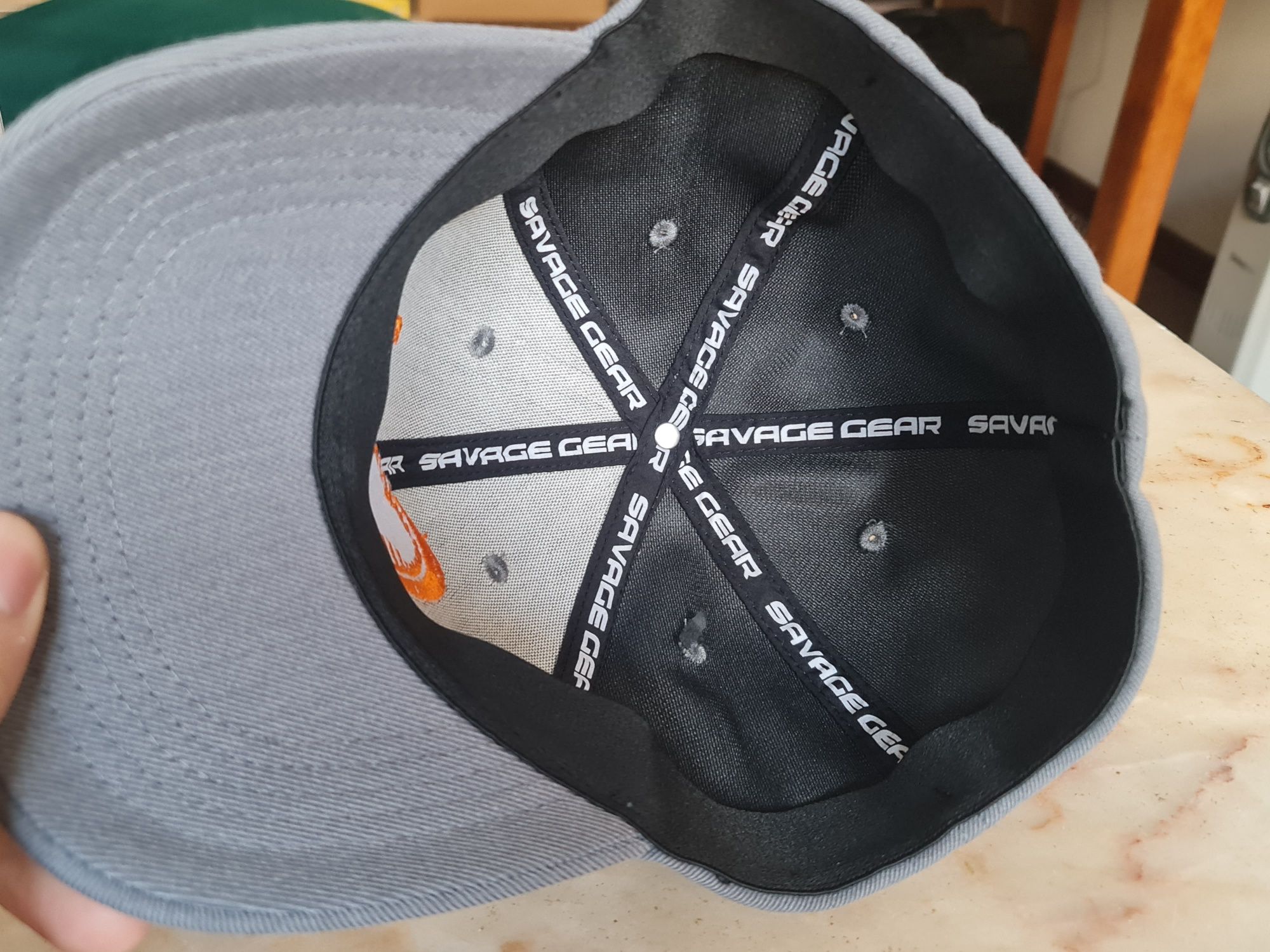 Chapéu Savage Gear Cinzento