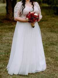 Suknia ślubna z rękawkiem ecru