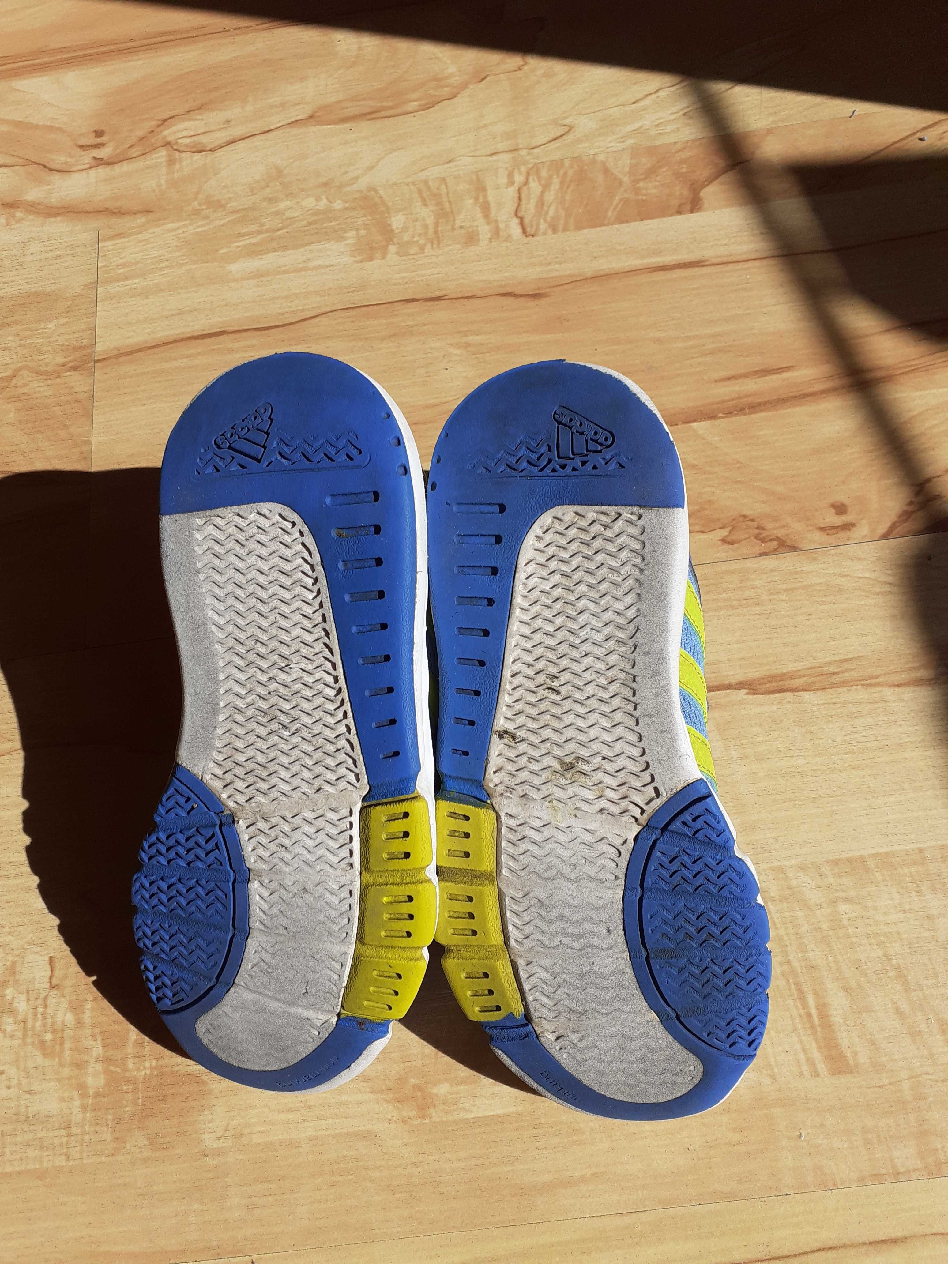 BUTY MARKOWE ADIDAS rozmiary 19, 20 21