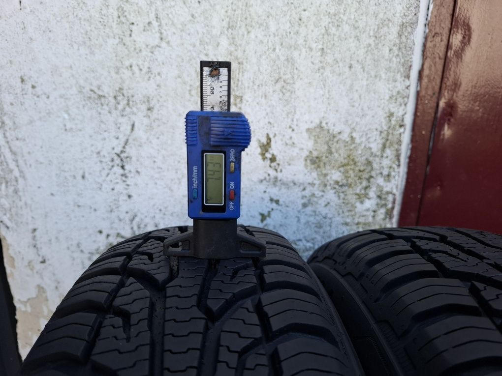 Opony Wielosezon Uniroyal 175/65/14 Para Ladne