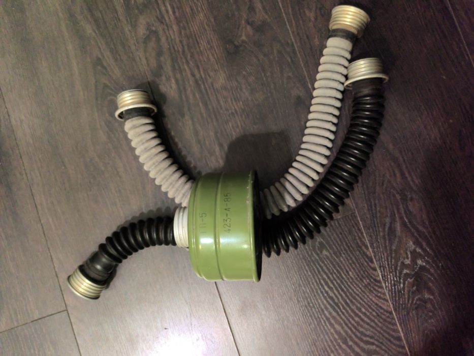 Гофротрубка к противогазу та фільтр гп5 для противогаза