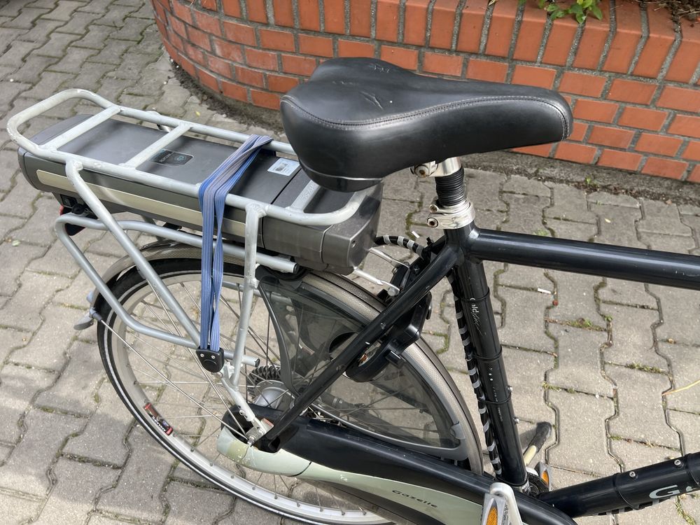 Rower elektryczny GAZELLE SAPHIR 36V z manetką, bateria do naprawy
