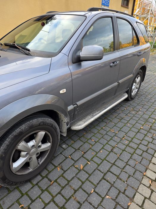 Sprzedam kia Sorento 2006 r. 3500 benzyna i gaz. Doinwestowane.