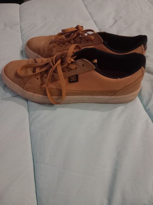 Calçado DC shoes castanho
