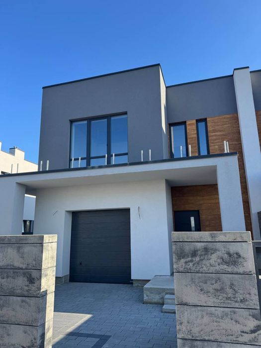 Продаж окремостоячого будинку в Пасіках Зубрицьких