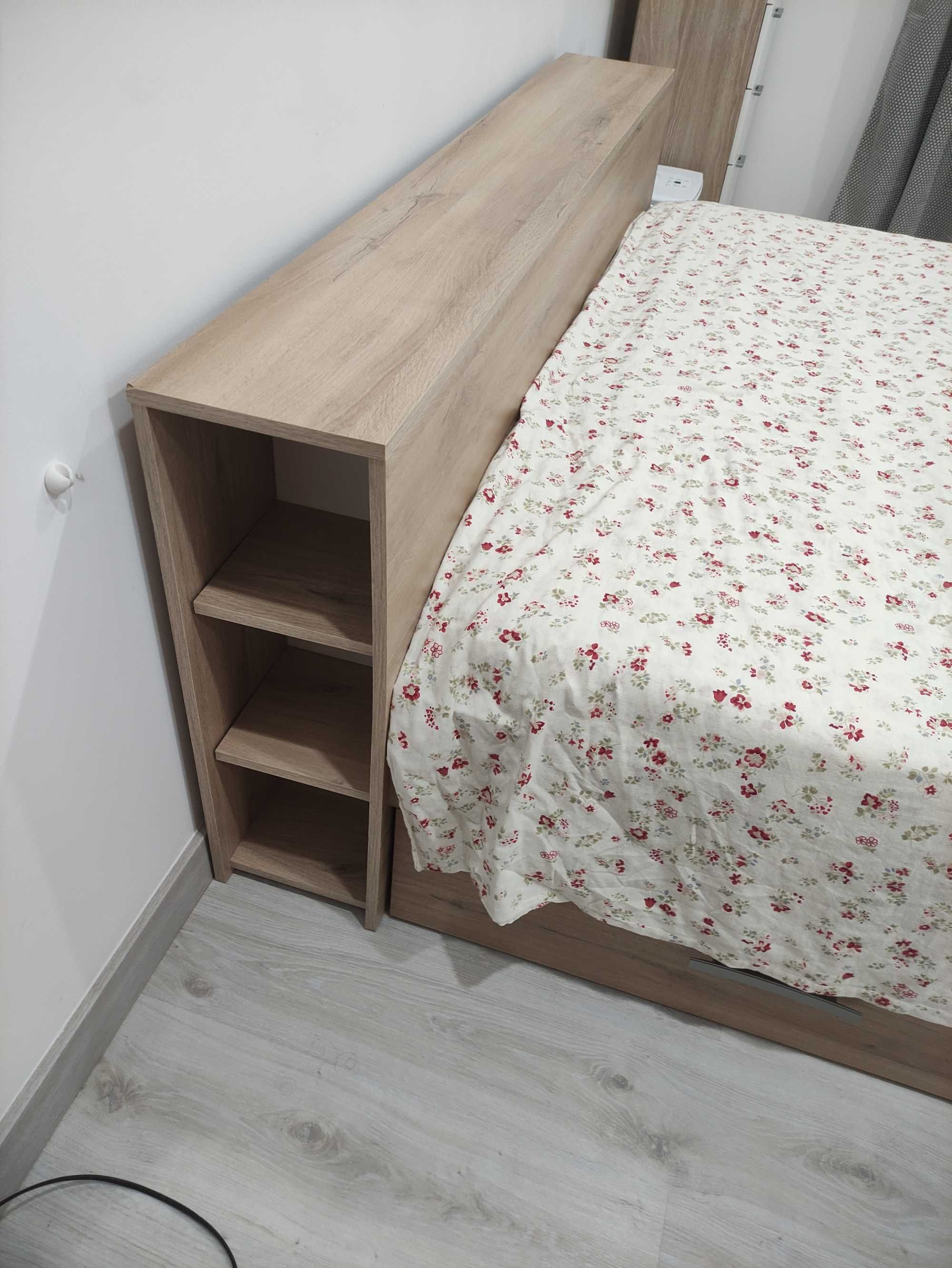 Cama Pocket com 3 gavetas + estrado + camiseiro