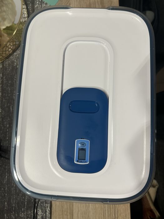 Dzbanek filtrujący Brita Flow 8,2l