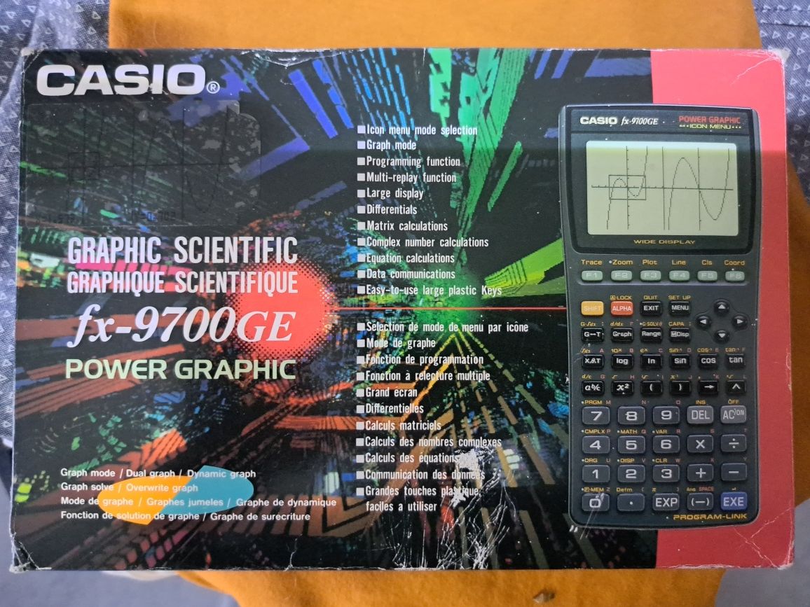 Kalkulator Casio FX-9700 sprawny dla kolekcjonera?