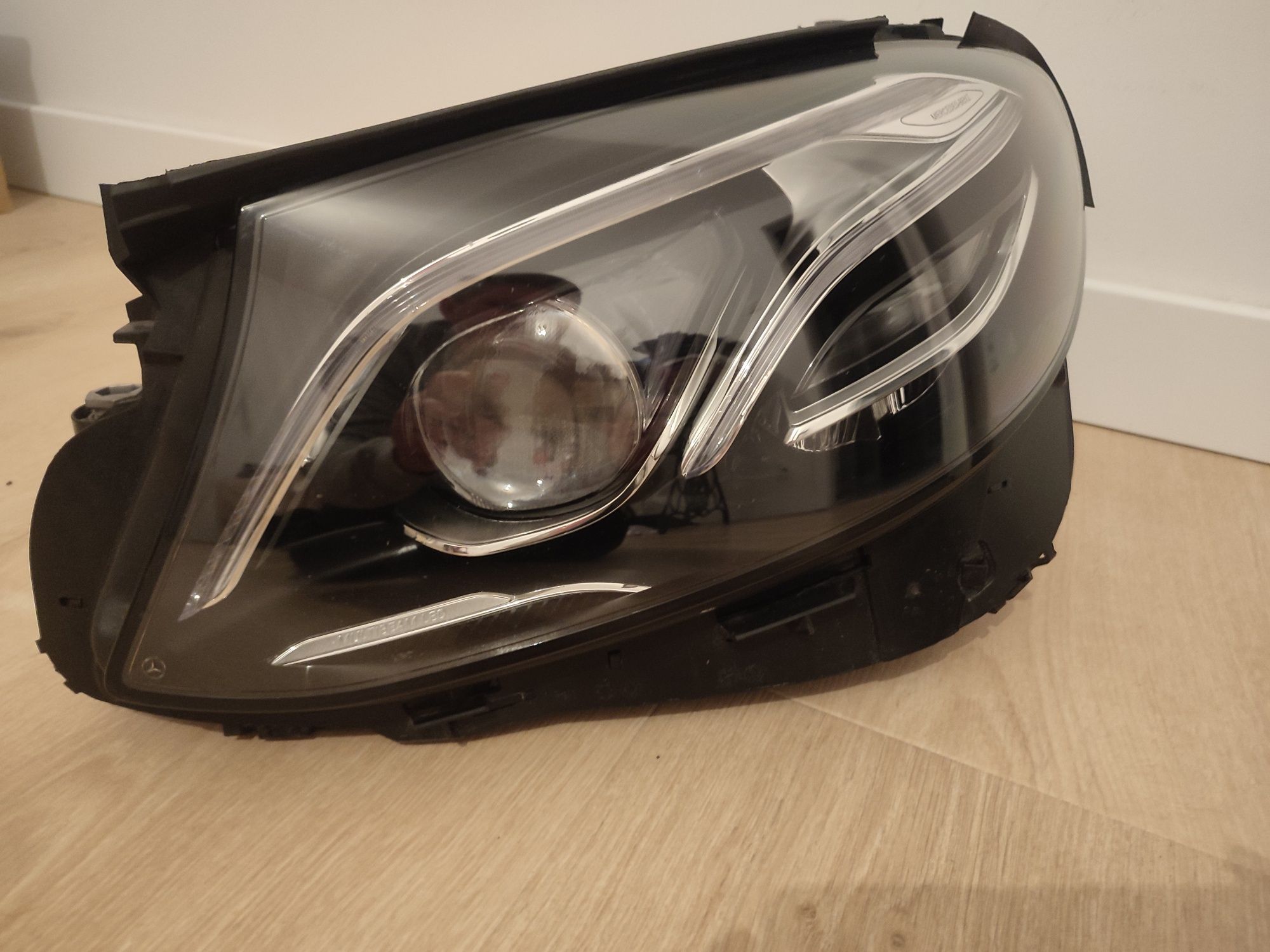 Lampa Reflektor Lewy Przód Mercedes E-klasa W 213 MULTIBEAM Led  19r