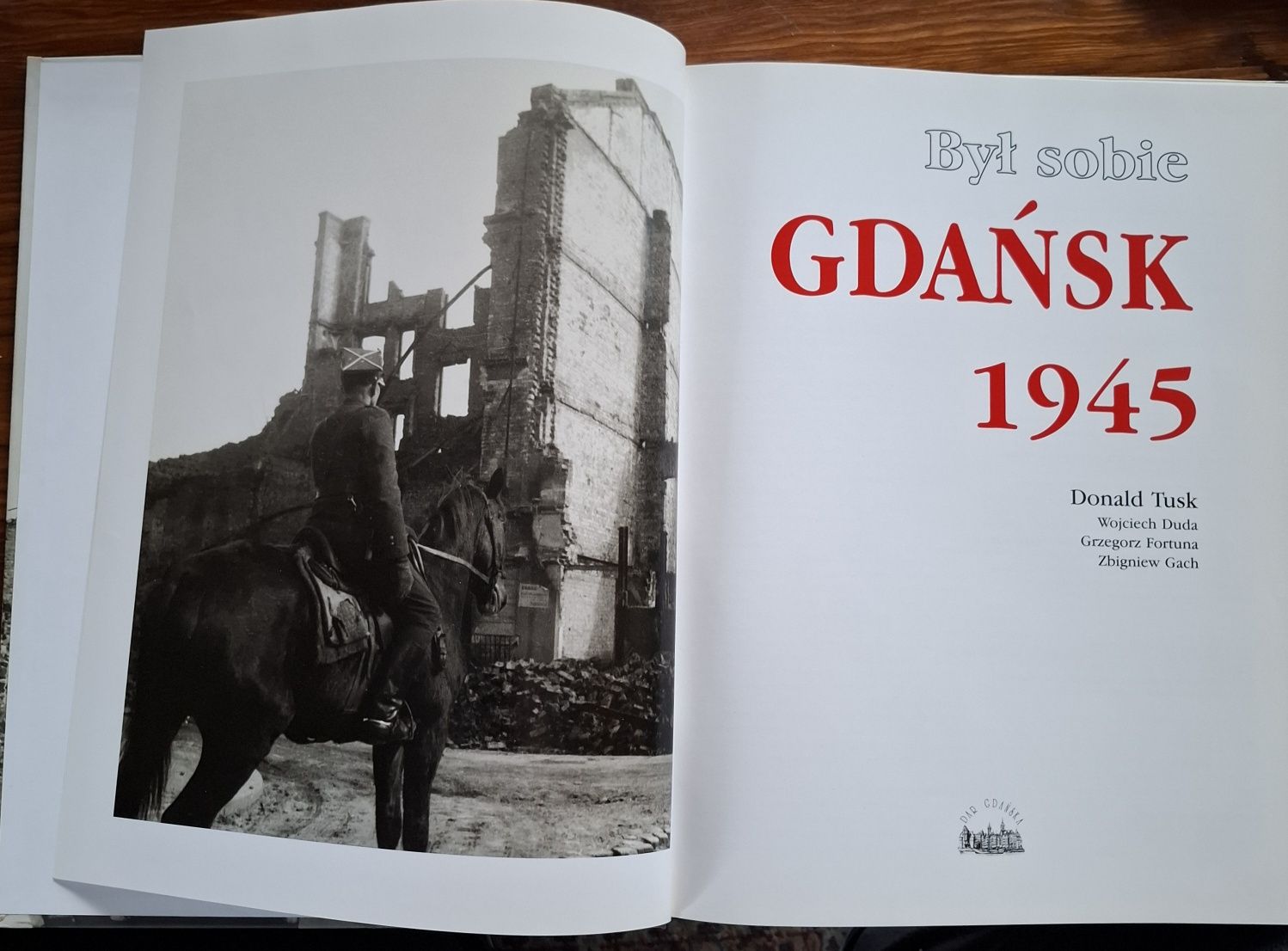 Był sobie Gdańsk 1945. Album, Donald Tusk