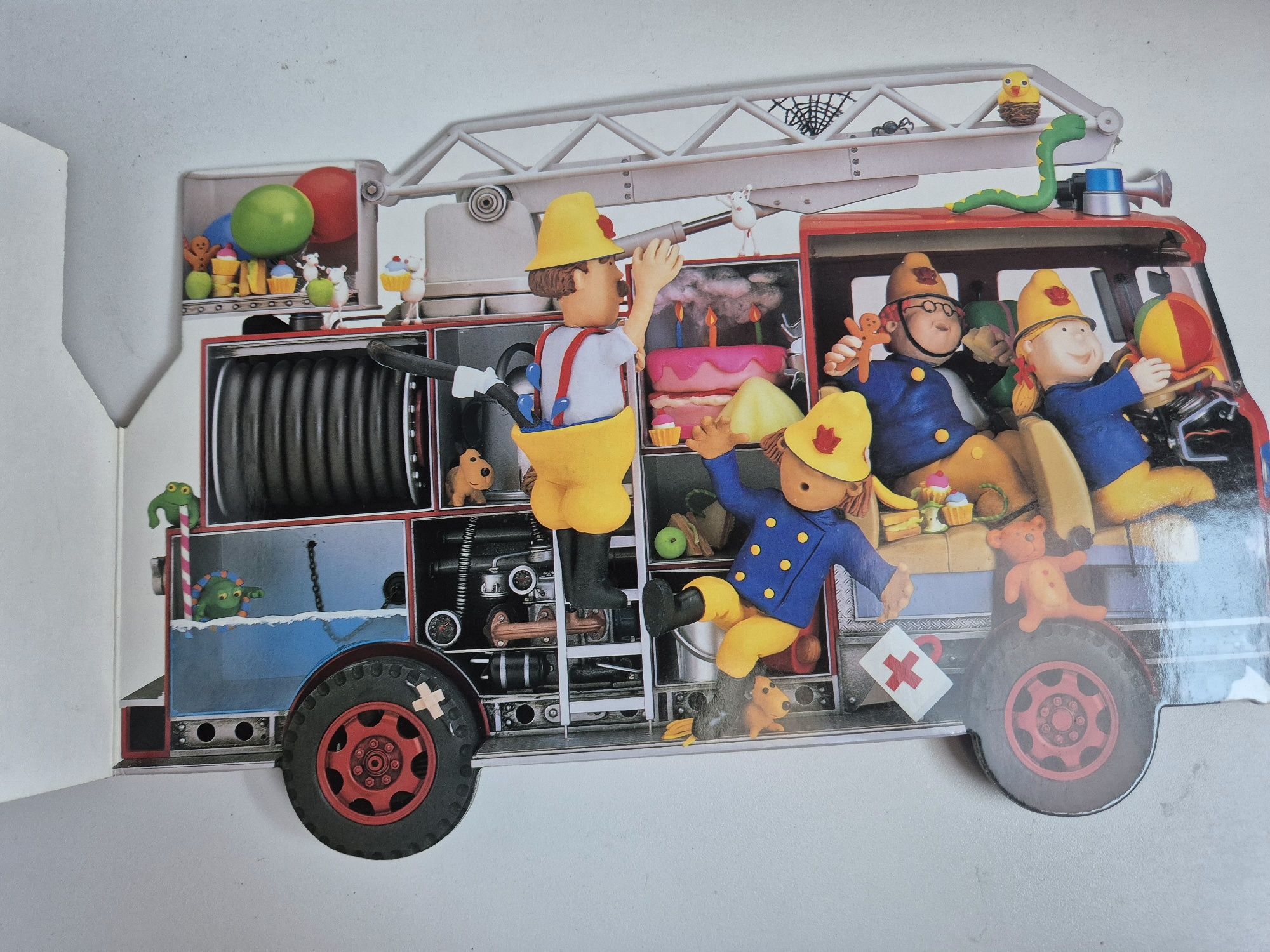 Livro infantil  bombeiros