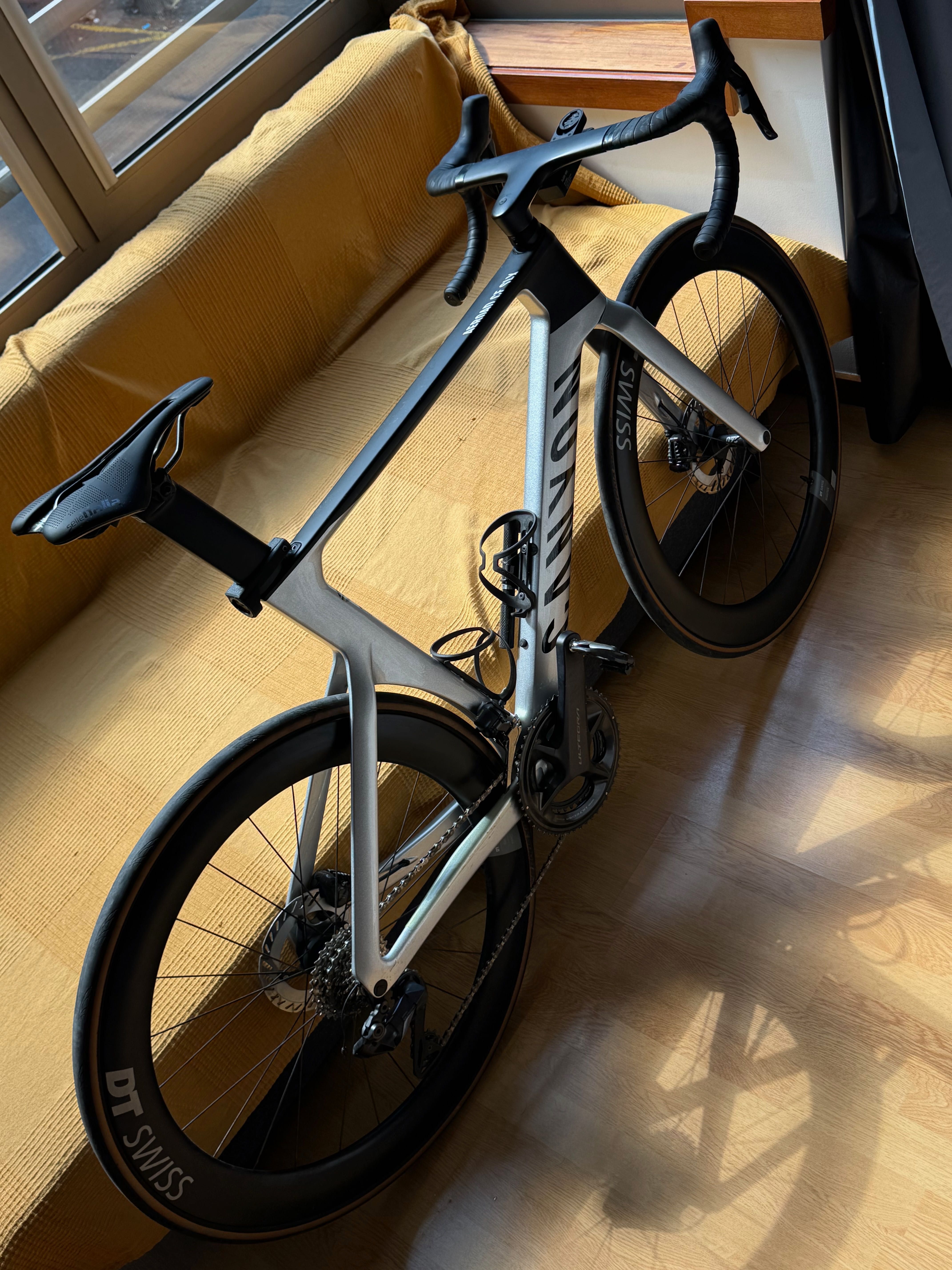 Canyon Aeroad CF SLX 8 Di2 2024