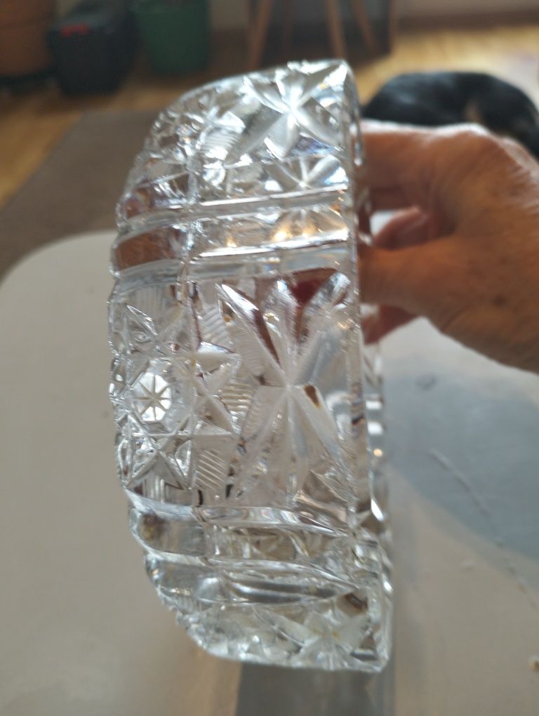 Sprzedam popielnicę szklaną