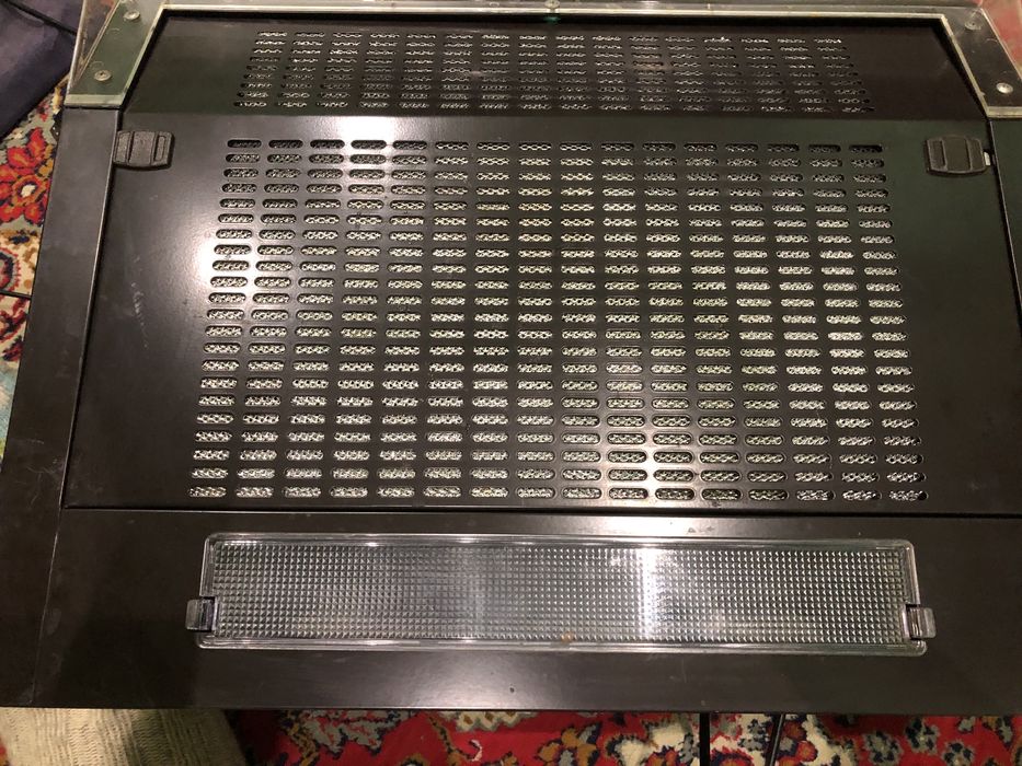 Продам итальянскую вытяжку