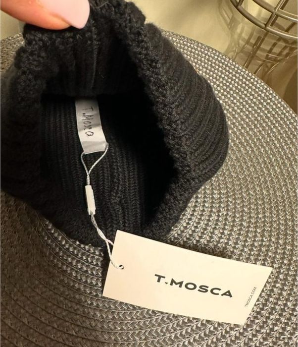Шапка зимова бренд t. Mosca