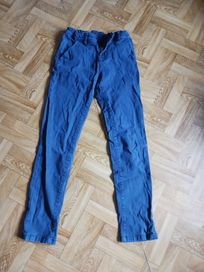 Granatowe spodnie dla chlopca r.146
