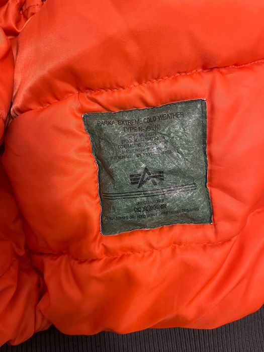 Бомбер alpha industries