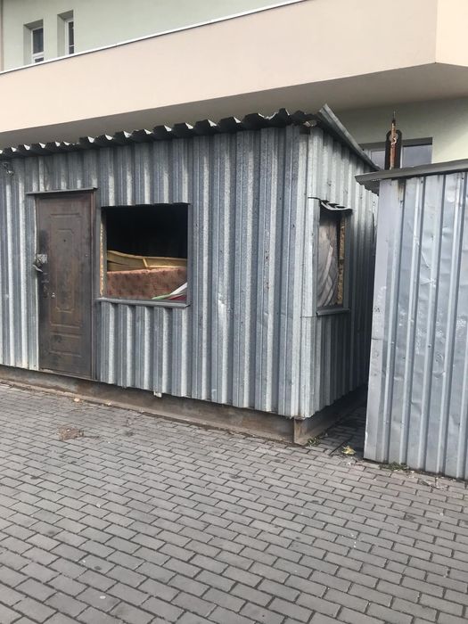 Терміново продам металеві вагончики.