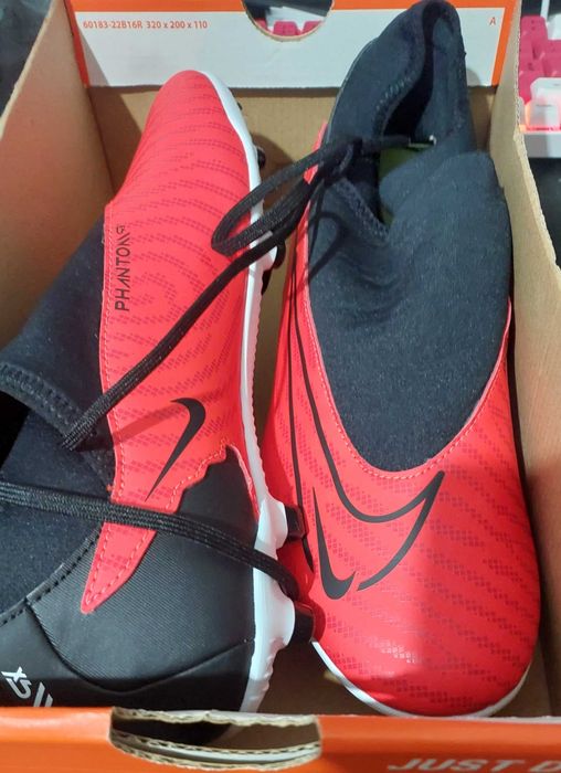 Chuteiras Nike Phantom GX Club Dynamic Fit FG/MG